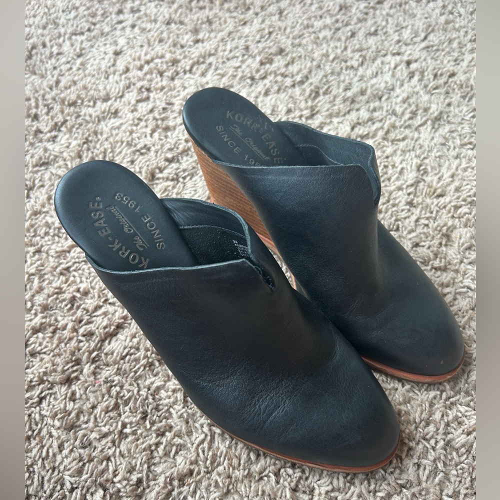 Kork-Ease Black Leather Wedge Loafers - Picture 8 of 12